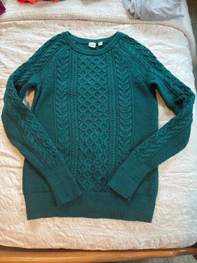 GAP Women's Teal Cable Knit Crewneck Sweater